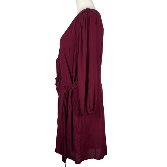 NEW WITH TAGS ENTRO LONG SLEEVED WRAP MINI DRESS - Picture 10 of 15